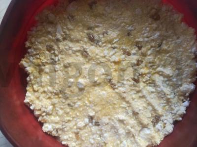 Namų varškės apkepas su razinomis Žingsnis 5