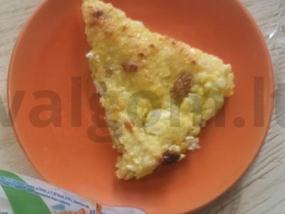 Namų varškės apkepas su razinomis pagrindine nuotrauka