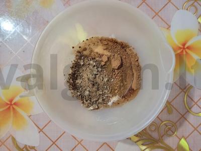 Purūs pyragas su rugių sėlenomis mikrobangų krosnelėje Žingsnis 3