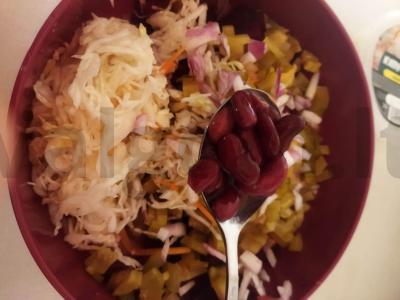 Vinegretas su raudonaisiais pupelėmis ir raudonuoju svogūnu Žingsnis 4