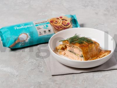 Lašišos ir špinatų pyragas sluoksniuotoje tešloje pagrindine nuotrauka