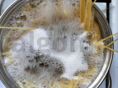 Makaronai su grybais ir vištiena Žingsnis 5