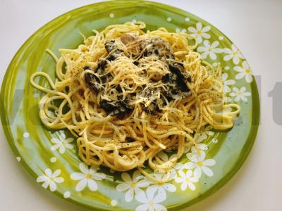 Makaronai su grybais ir vištiena Žingsnis 6