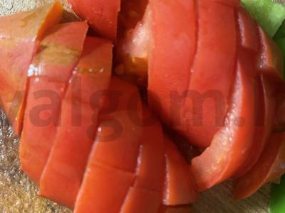 Vasaros salotos su pušų riešutų aliejumi Žingsnis 2