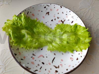 Salotas „Meksika“ su marinuotais agurkais ir kukurūzais Žingsnis 8