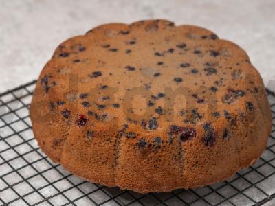 Kefyro pyragas su uogiene Žingsnis 7