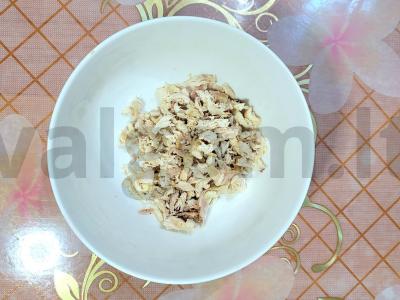 Salotas „Niamka“ su vištiena ir kukurūzais Žingsnis 1