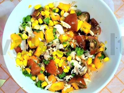 Salotas „Niamka“ su vištiena ir kukurūzais pagrindine nuotrauka