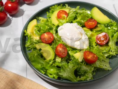 Rytinis salotas su kiaušiniu poštu Žingsnis 4