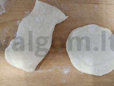 Namų virtiniai su jautienos faršu Žingsnis 3