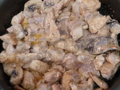 Vištienos filė su dviem padažais ir pievagrybiais Žingsnis 8