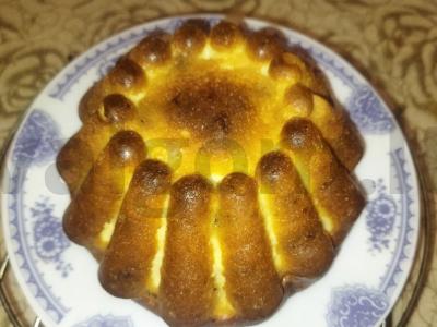 Varškės keksiukas su razinomis pagrindine nuotrauka