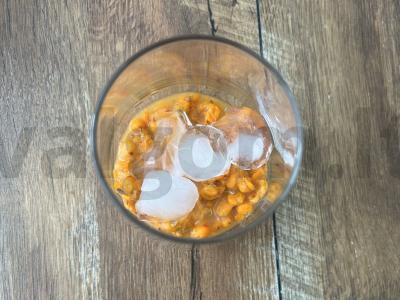 Vasaros gaivus gėrimas su šaltalankiais ir vyšniomis Žingsnis 2