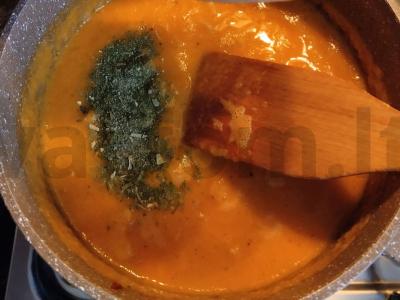 Dietinis kalakutienos guliašas su daržovėmis Žingsnis 4