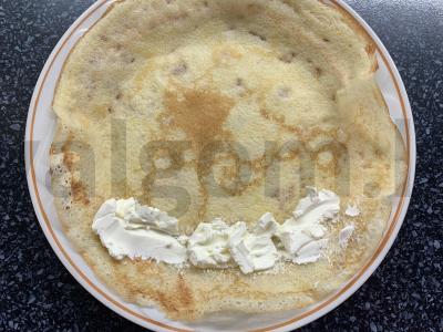 Blynai su pienu, varškės sūriu ir bananais Žingsnis 8