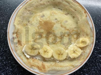 Blynai su pienu, varškės sūriu ir bananais Žingsnis 9