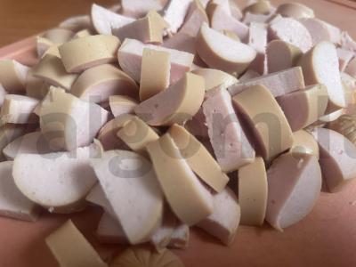 Žirnių sriuba su dešrelėmis lėtoje viryklėje Žingsnis 3