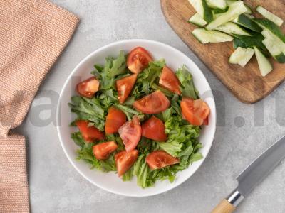 Salotas su virtais kiaušiniais ir daržovėmis Žingsnis 4