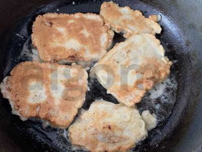 Menkių filė tešloje su citrinos sultimis ir prieskoniais Žingsnis 7