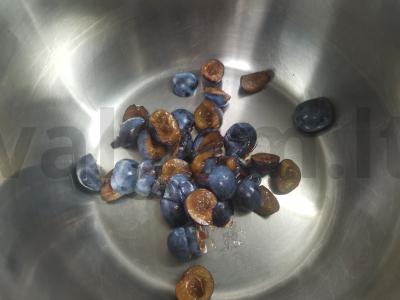 Šaltalankių kompotas su obuoliu ir vyšnia Žingsnis 1