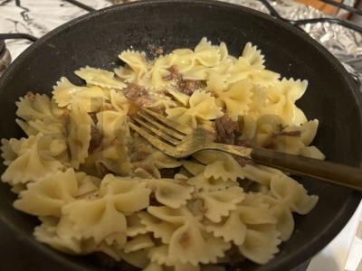 Farfalle makaronai su troškinta jautiena Žingsnis 7