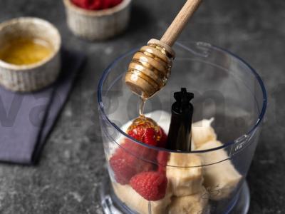 Spanguolių smūgis Žingsnis 2