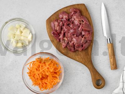 Perlovka su vištienos kepenėlėmis Žingsnis 3