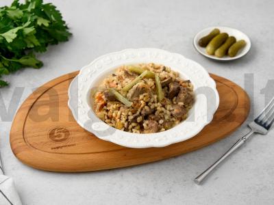 Perlovka su vištienos kepenėlėmis pagrindine nuotrauka