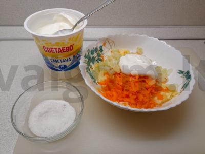 Salotos su ridikėliais, morkomis ir salierais Žingsnis 4