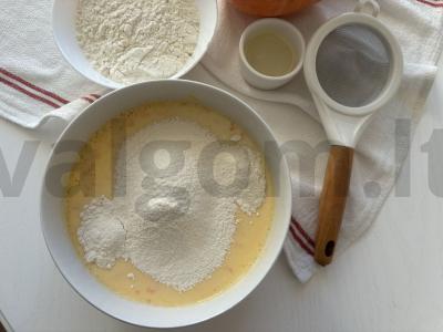 Moliūgų blynai pusryčiams Žingsnis 2