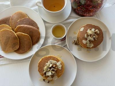 Moliūgų blynai pusryčiams pagrindine nuotrauka