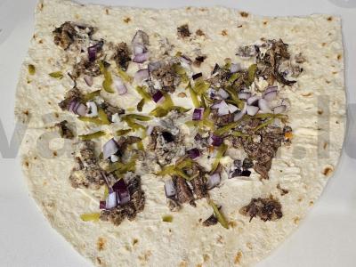 Lavašas su šprotų ir marinuotų agurkų Žingsnis 4