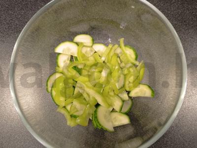 Šviežias salotas su čuka Žingsnis 3