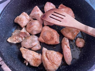 Tiršta pomidorų padažas su mėsa Žingsnis 2