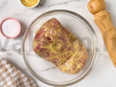 Okroška su naminiu roastbeefu ir obuoliu Žingsnis 1