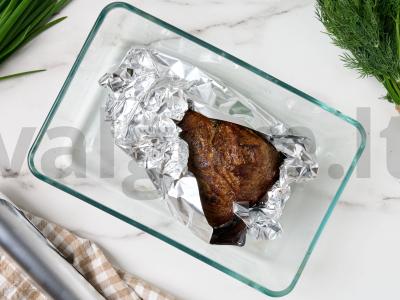 Okroška su naminiu roastbeefu ir obuoliu Žingsnis 3