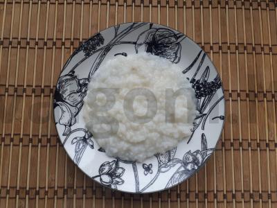 Kokosų pieno ryžių košė pagrindine nuotrauka