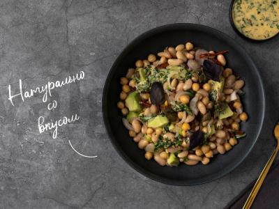 Salotas su pupelėmis ir džiovintais pomidorais pagrindine nuotrauka