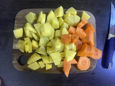 Daržovių sriuba su grietininiu sūriu Žingsnis 1