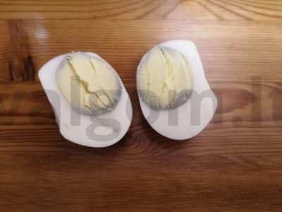 Vištienos kiaušiniai su grybų kepure Žingsnis 1