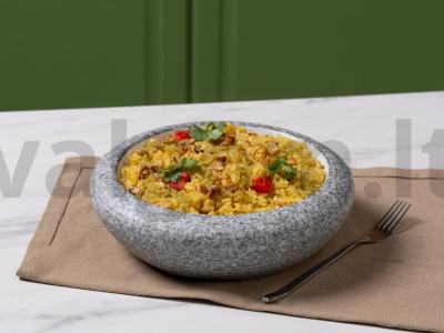 Indiškas ryžiai su karčiu pagrindine nuotrauka