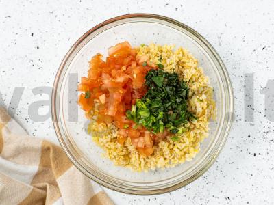 Armėnų tabule salotos su bulguru Žingsnis 3