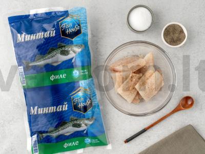 Troškintas menkė grietinėje Žingsnis 1