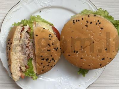 Sultingi namų burgeriai pagrindine nuotrauka