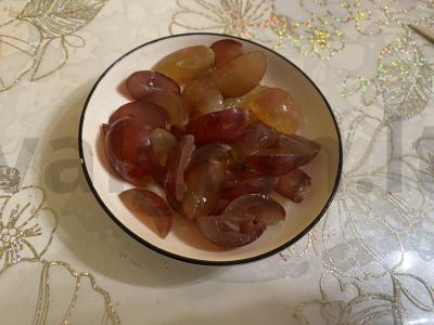 Vaisių salotos „Šokoladinė-uogų nuotaika“ Žingsnis 5