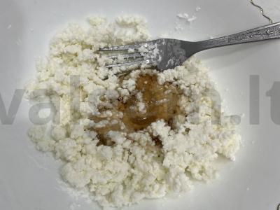 Blynai su varškės įdaru Žingsnis 6