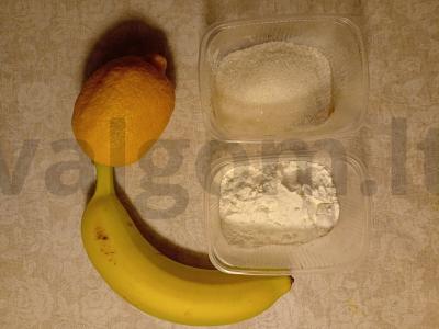 Sluoksniuotas pyragas su bananų-citrinų įdaru Žingsnis 5