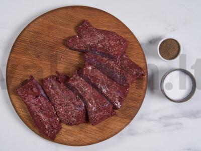 Jautienos kepenys miltuose Žingsnis 1