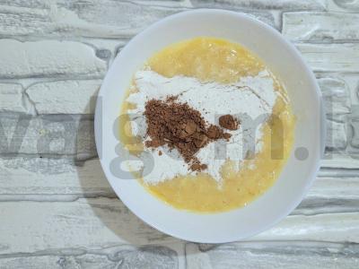 Švelnus bananų-šokolado blynelis su sūriu Žingsnis 3