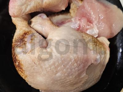 Namų vištiena su daržovėmis lėtoje viryklėje Žingsnis 1